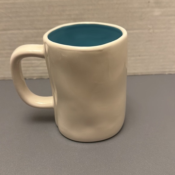 Rea Dunn 'MOM' Mug - Picture 2 of 4